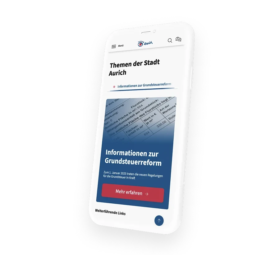 Ein Smartphone Mockup stellt die mobile Ansicht der Website von Aurich dar